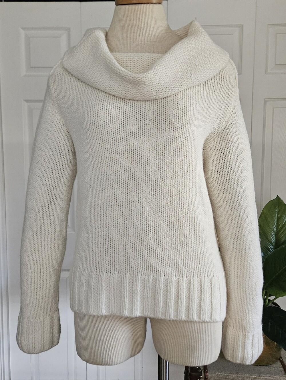 NWT Anthropologie Realexed Cowl Neck Chunky Knit Sweater Ivory Color Size S